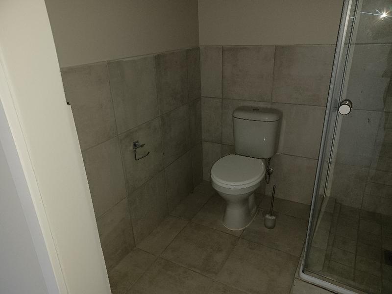 To Let 2 Bedroom Property for Rent in Burgundy Estate Western Cape
